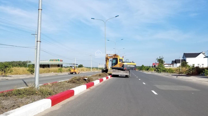 Bán 2 lô đất MT Nguyen Van Linh TTHC chơn Thành Bình Phươc