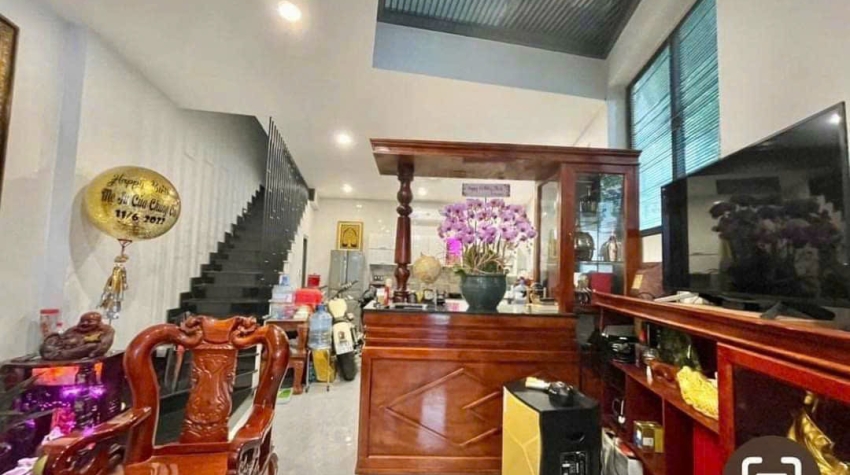 Bán nhà 3 lầu vào ở ngay phường 11 Bình Thạnh