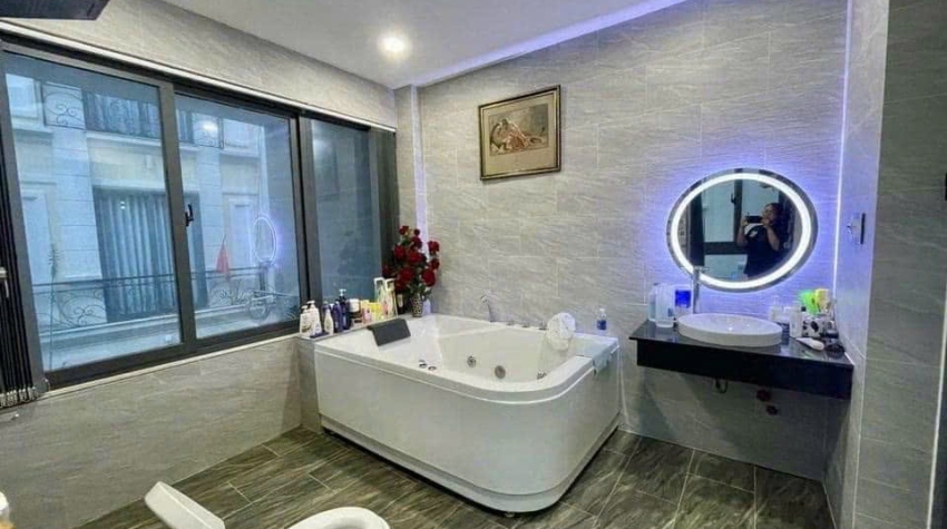 Bán nhà 3 lầu vào ở ngay phường 11 Bình Thạnh