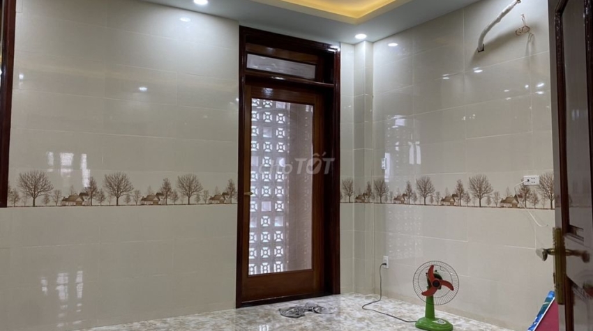 bán gấp nhà MT Lý Tế Xuyên, Linh Đông, TP thủ Đức 8,5ty