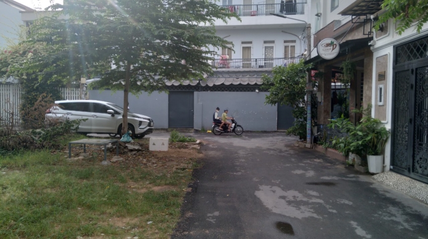 Cần bán nhanh căn nhà DV đang cho thuê đường số 10 Linh Trung,13p