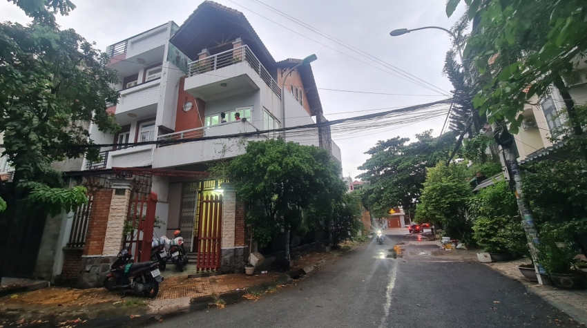 Bán căn nhà góc 2MT Bình Lợi phường 13, Bình Thạnh